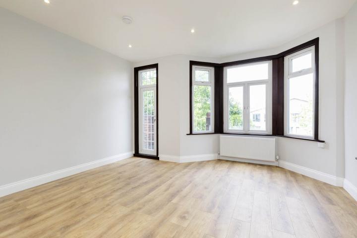 Modern Apartment Church Road, Harlesden